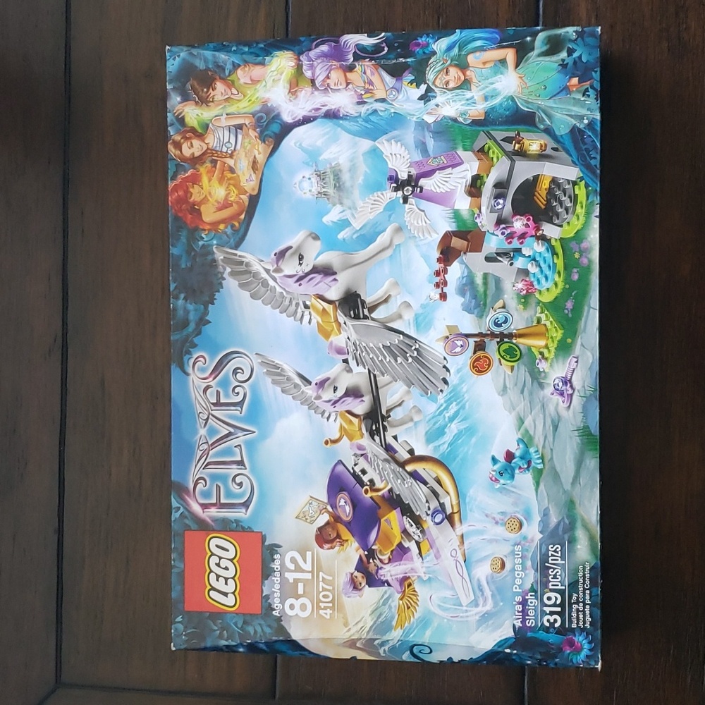 Lego Elves Aira's Pegasus Sleigh New in Sealed Box 319 Pieces